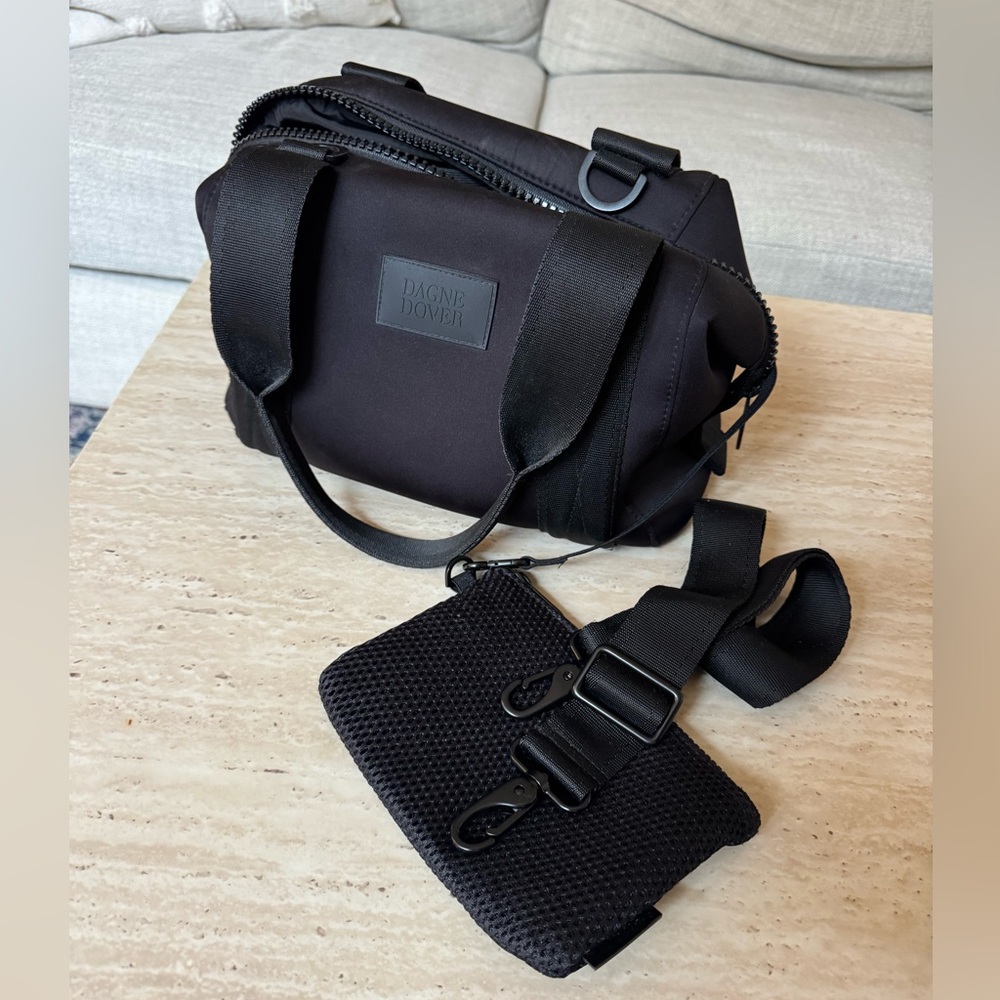 Dange Dover Midnight Landon Small Neoprene Carryall Bag